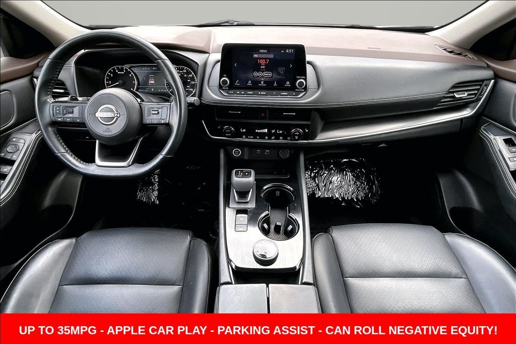 Used 2023 Silver Nissan SV image 7