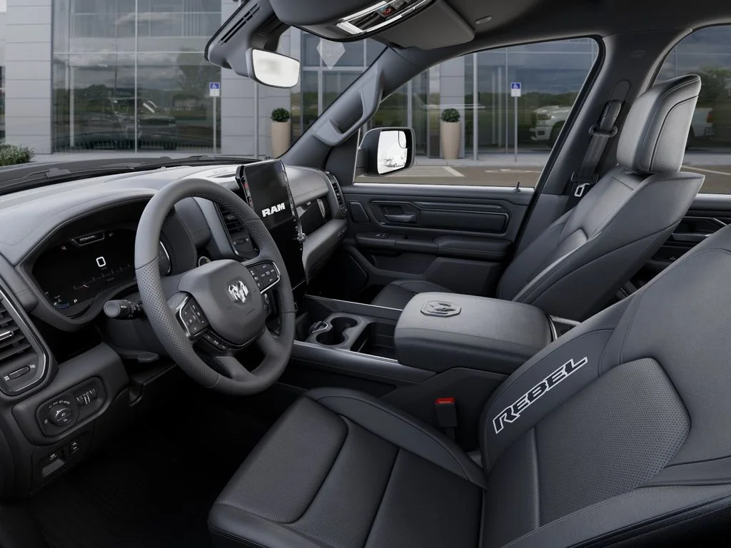New 2026 Diamond Black Crystal Pearl-Coat Exterior Paint RAM Rebel image 23
