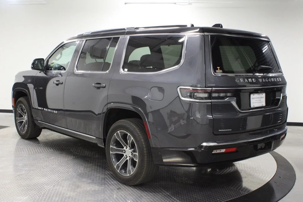 Pre-Owned 2023 Jeep Grand Wagoneer Base 4D Sport Utility in