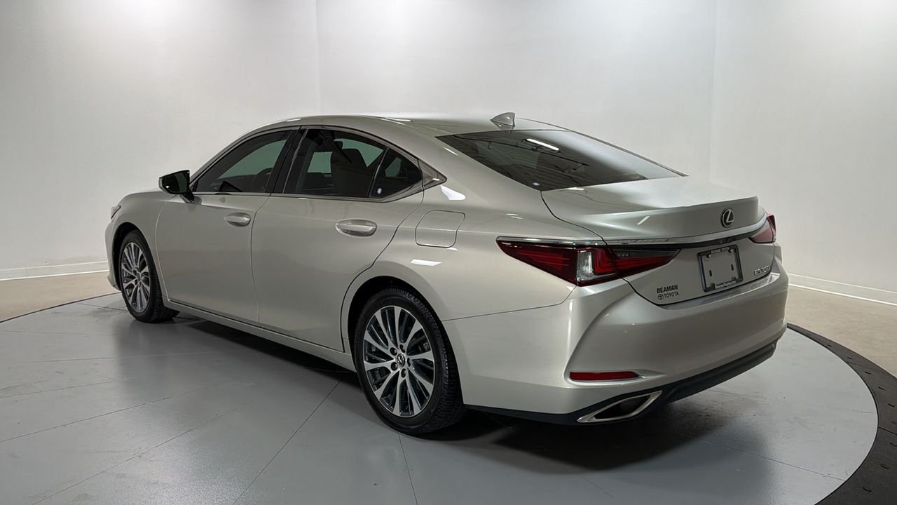 Used 2020 Beige Lexus 350 image 7