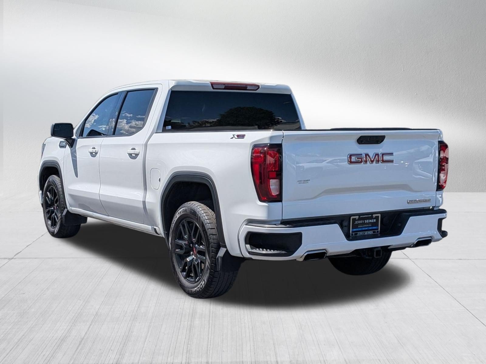Certified Used 2023 SUMMIT WHITE GMC Elevation image 3