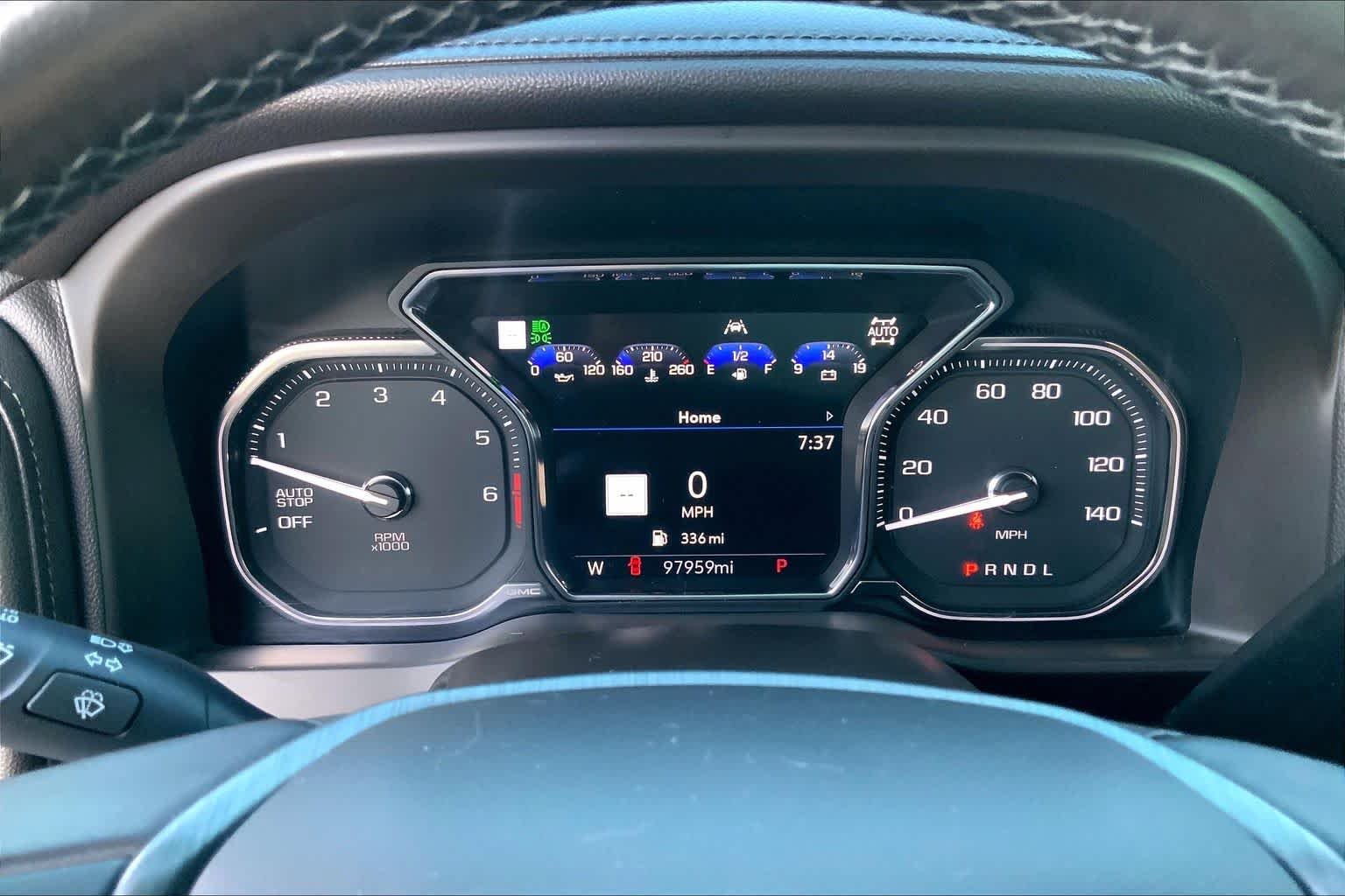 Used 2021 Onyx Black GMC Denali image 25