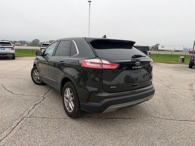 Used 2024 Green Metallic Ford SEL image 10