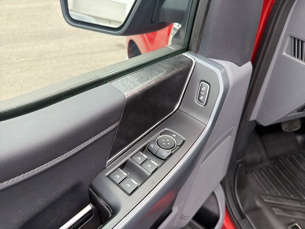 Used 2023 Red Ford XLT image 10
