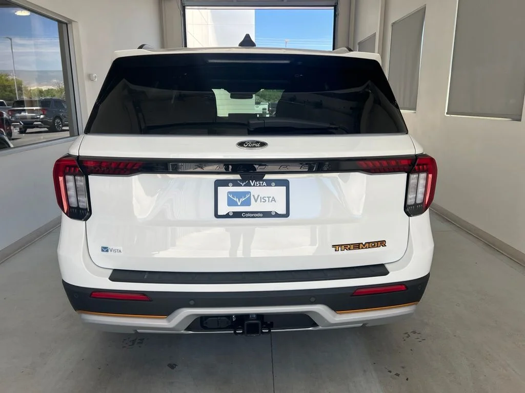 New 2026 Star White Metallic Tri-Coat Ford Tremor® image 5