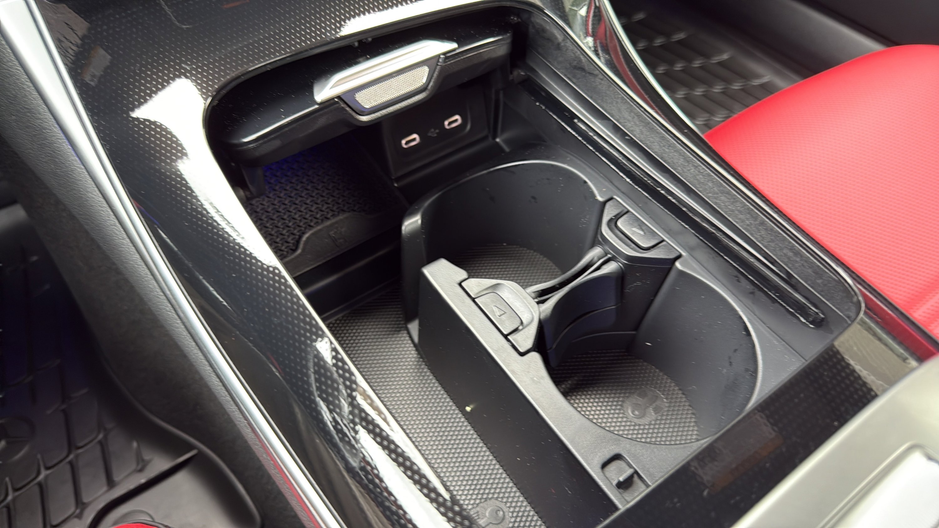 New 2026 Obsidian Black Metallic Mercedes-Benz AMG® CLE 53 image 32