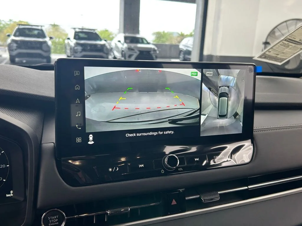 New 2026 Graphite Gray Mitsubishi SE 1.5T 2WD image 18