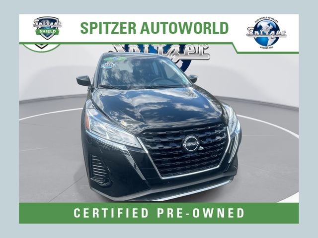 Black 2024 Nissan Kicks S FWD SUV / Crossover Front-Wheel Drive