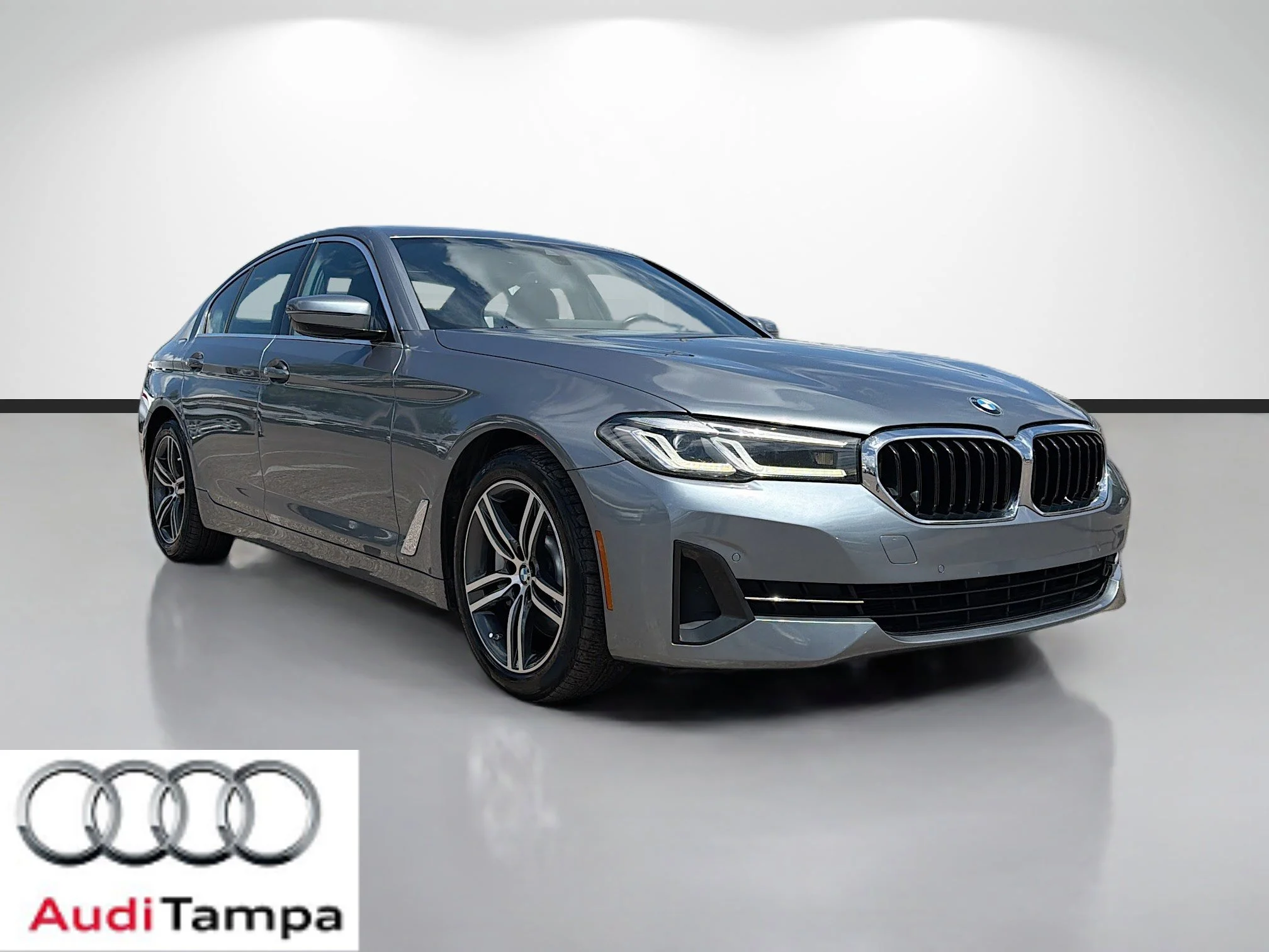 2021 BMW 5 Series 530i