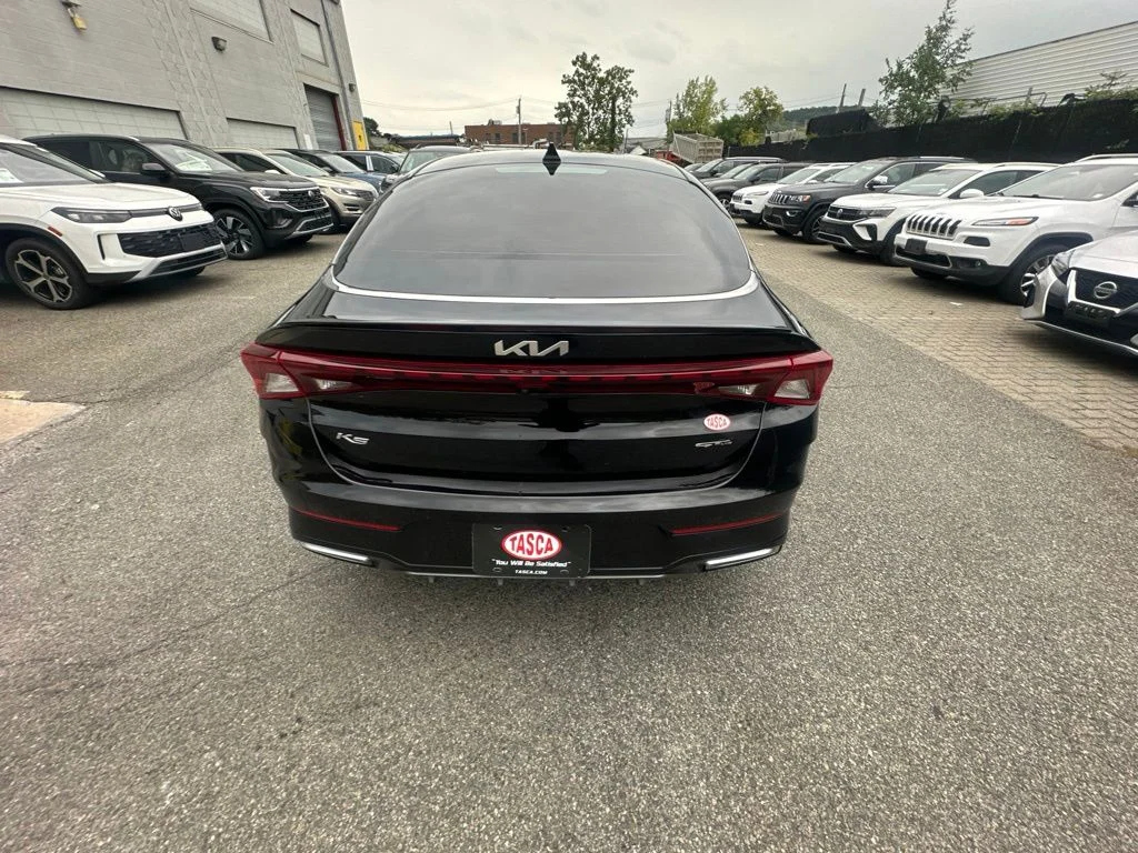 Used 2022 Black Kia GT-Line image 5