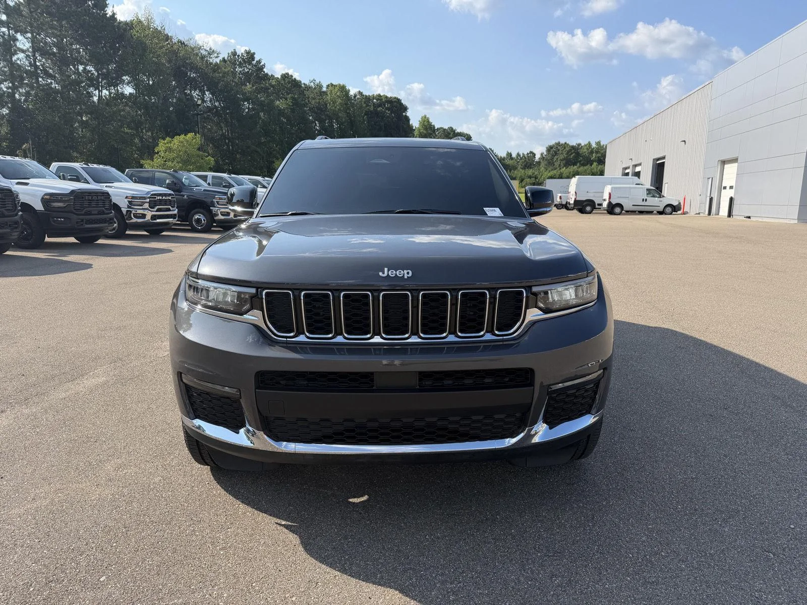 Used 2025 Baltic Gray Metallic Clearcoat Jeep Limited image 2