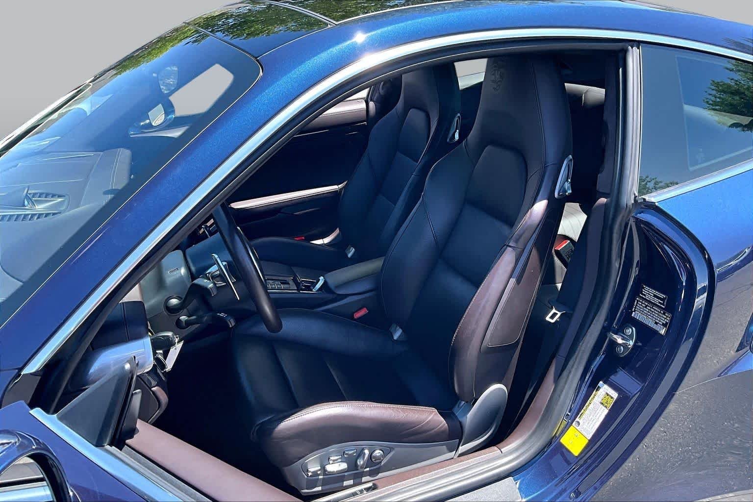 Used 2014 Dark Blue Metallic Porsche Turbo S image 6