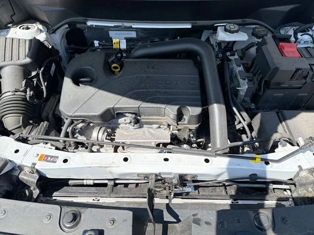 Used 2026 White GMC Elevation image 19