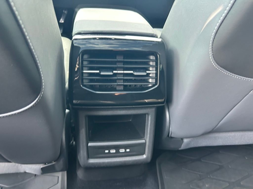 Used 2023 Black Volkswagen S image 47