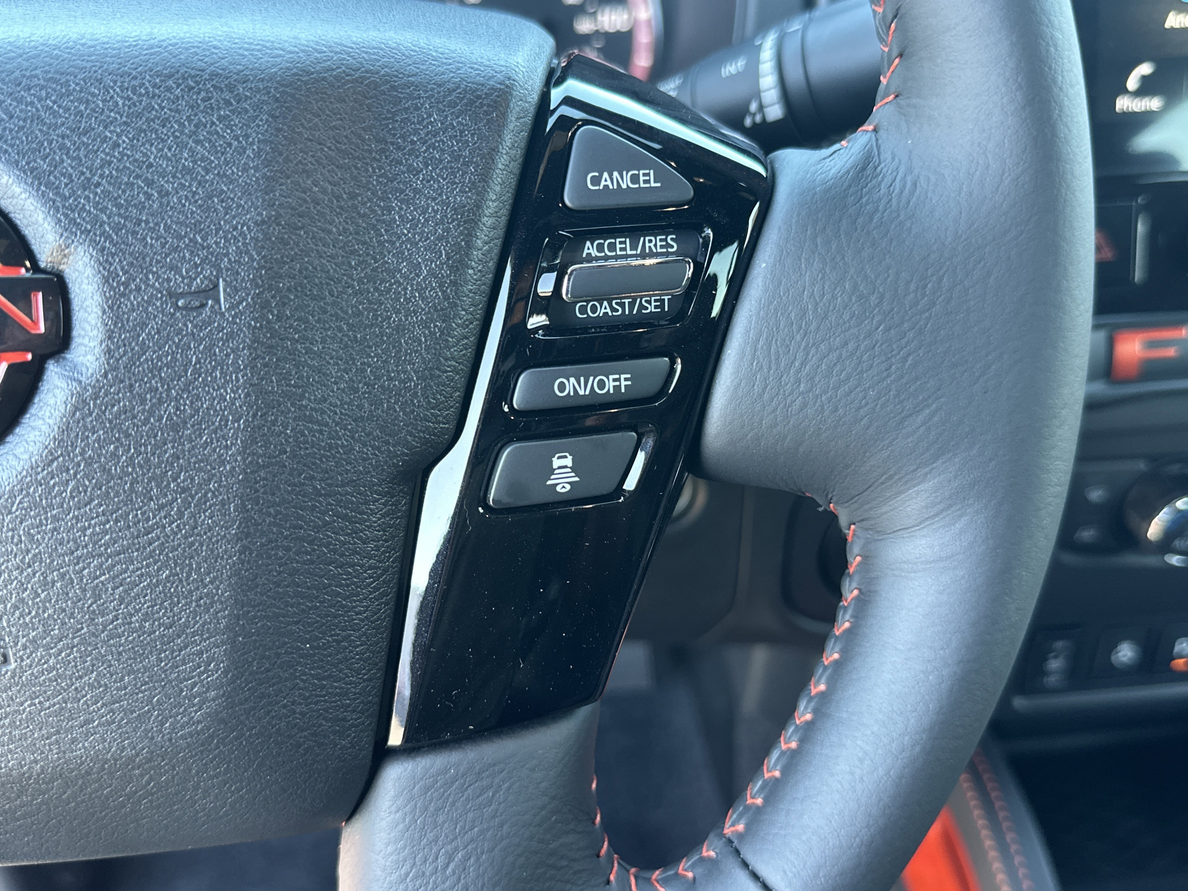 2025 Nissan Frontier PRO-4X - Photo 29