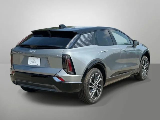2027 Cadillac OPTIQ Sport - Photo 14
