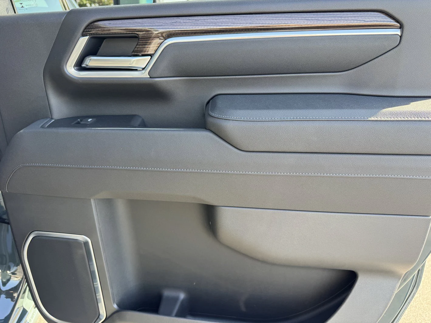 New 2026 Cypress Gray Chevrolet LT image 11