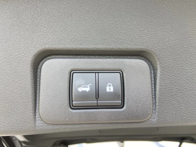 2025 Nissan Rogue SL - Photo 27
