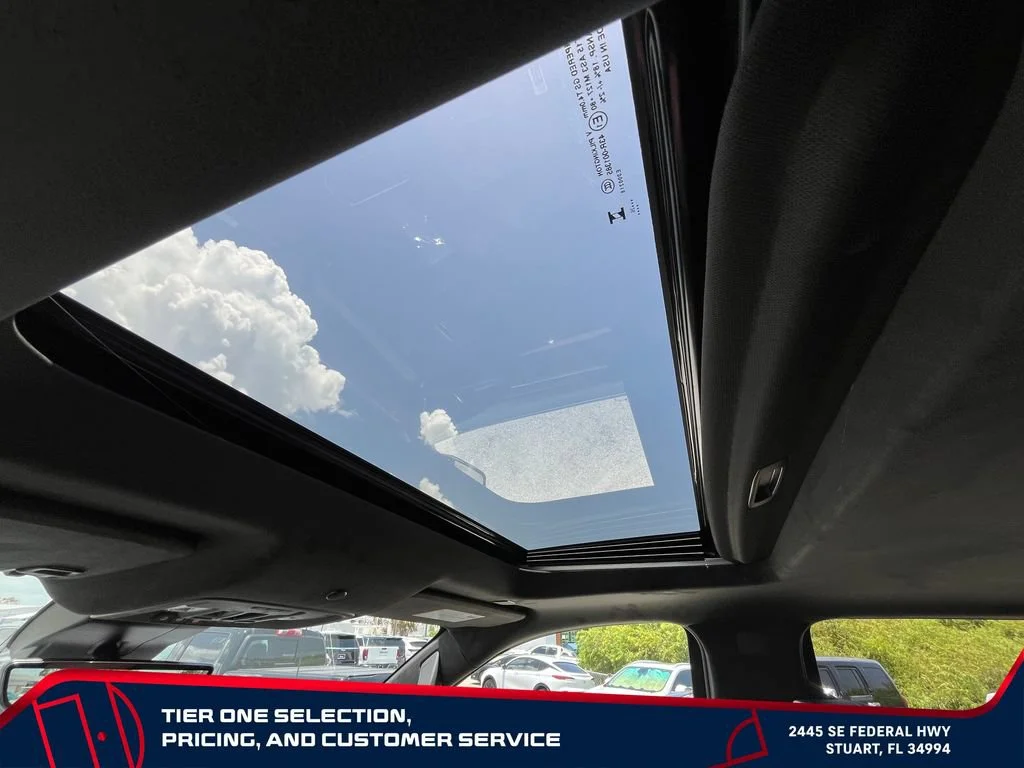 New 2026 Glacier White Tricoat GMC Denali Ultimate image 34