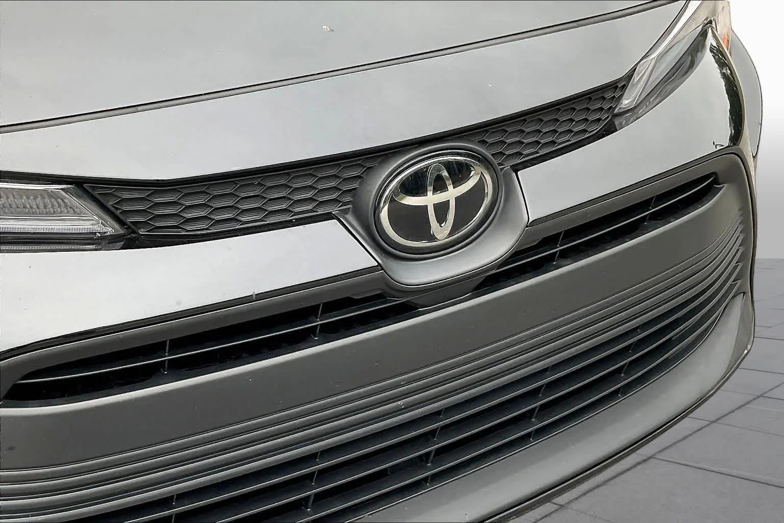 Used 2024 Midnight Black Metallic Toyota LE image 28