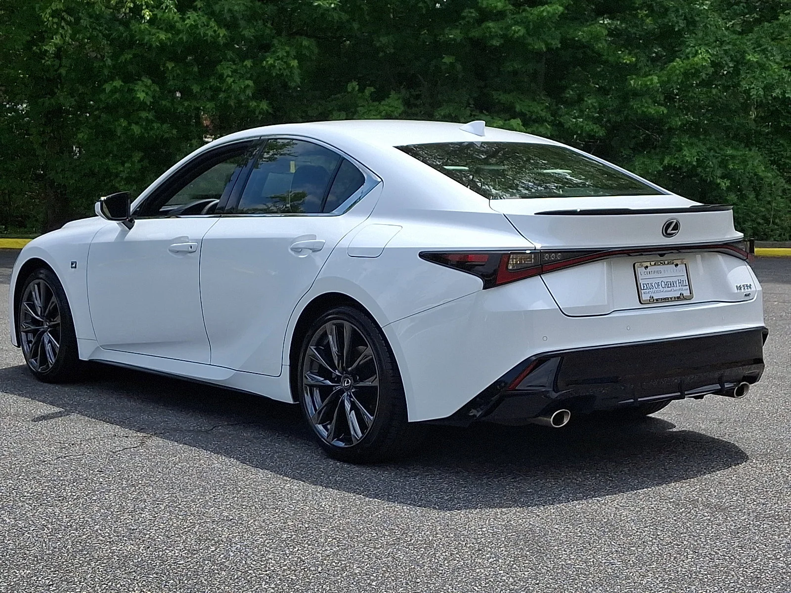 Certified Used 2023 ULTRA WHITE Lexus  image 4