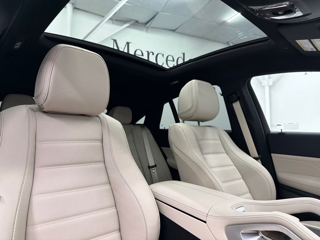 New 2026 MANUFAKTUR Alpine Grey Mercedes-Benz GLE 450 image 27