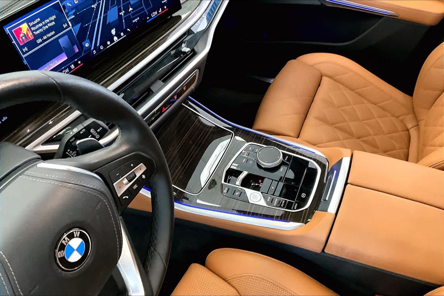 Used 2024 Blue Ridge Mountain Metallic BMW sDrive40i image 15