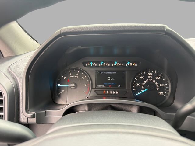 Used 2019  Ford XL image 18