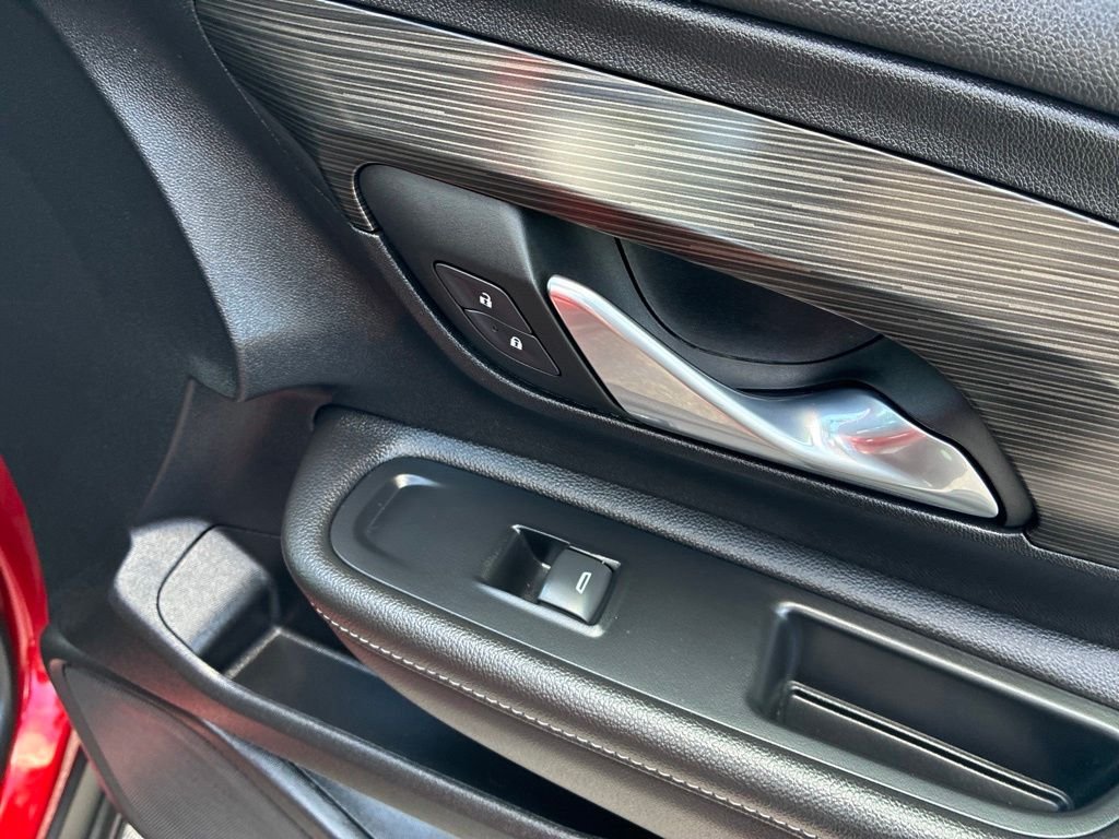 Used 2022 Red GMC SLE image 42
