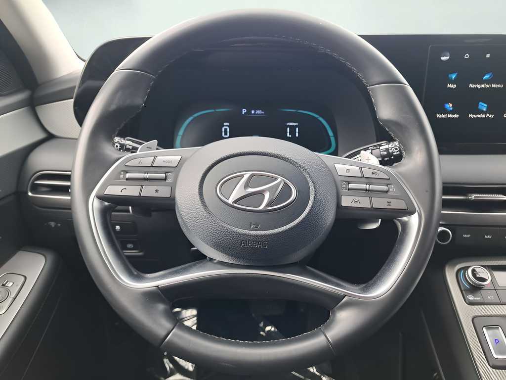 Used 2023 Burgundy Hyundai SEL image 18