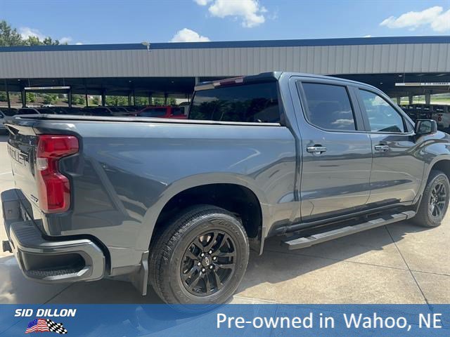 Used 2019 Shadow Gray Metallic Chevrolet RST image 5