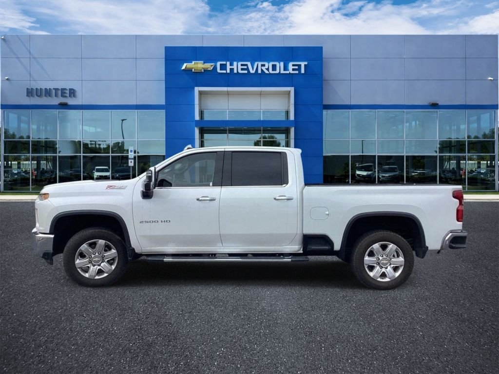 Used 2021 Iridescent Pearl Tricoat Chevrolet LTZ image 6