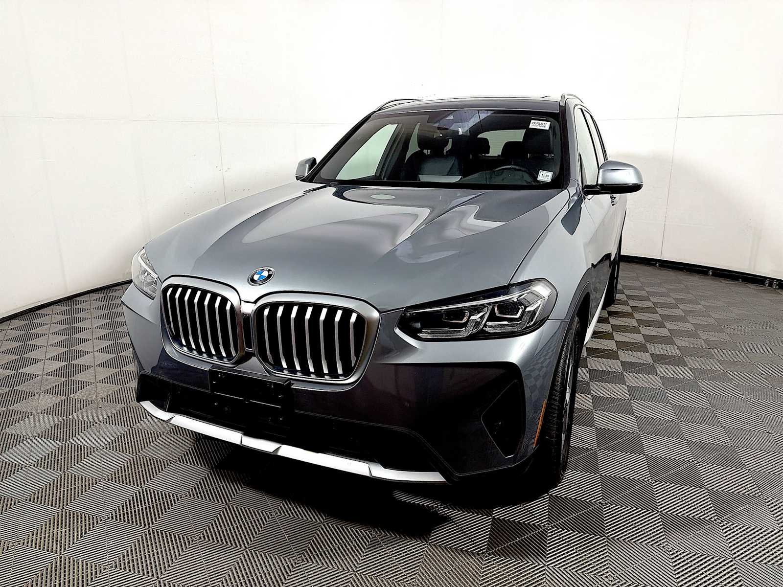 Certified Used 2024 Skyscraper Grey Metallic BMW xDrive30i image 3