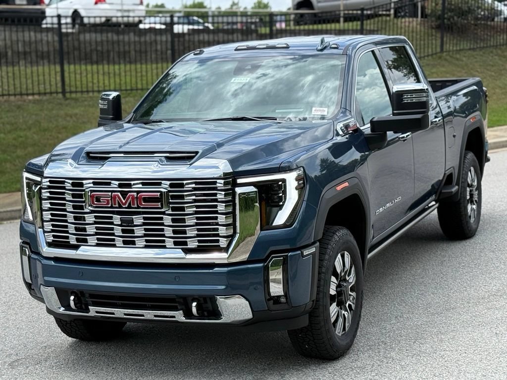2026 GMC Sierra 2500HD Denali - Photo 10