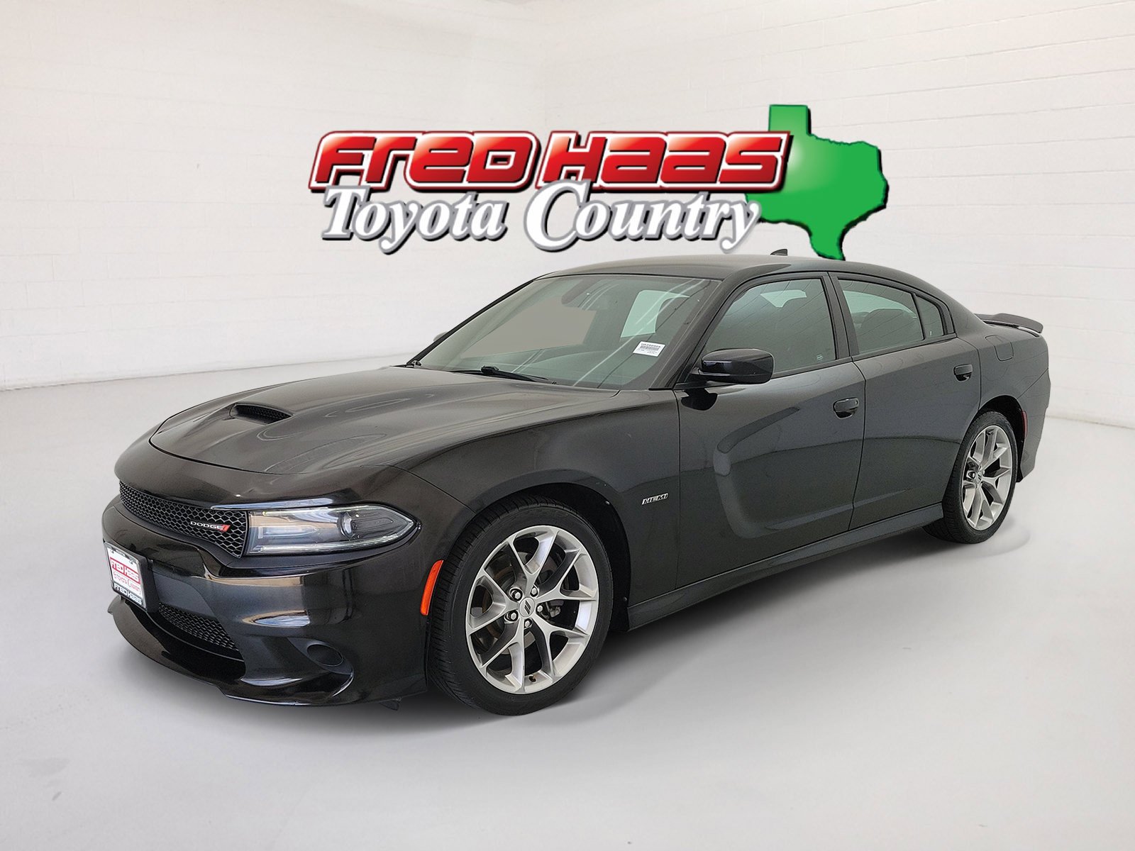 Used 2019 Pitch Black Clearcoat Dodge R/T image 1
