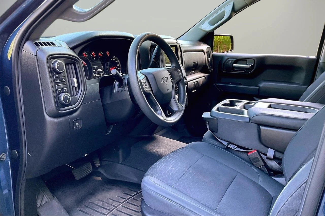 Used 2019 Blue Chevrolet Custom Trail Boss image 18