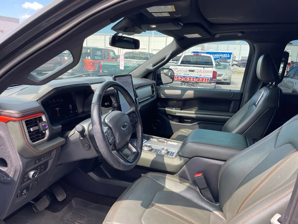 Used 2022 Green Ford Timberline image 5
