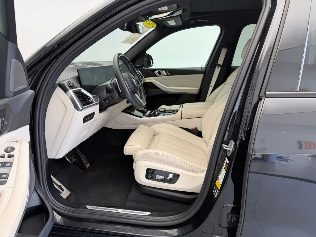 Certified Used 2024 Black BMW xDrive40i image 6