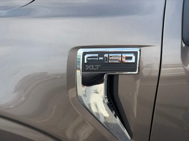 Used 2022 Gray Ford XLT image 23