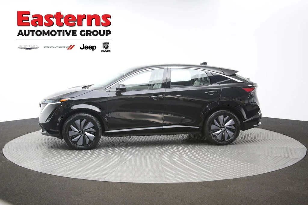 Used 2023 Black Nissan ENGAGE image 60