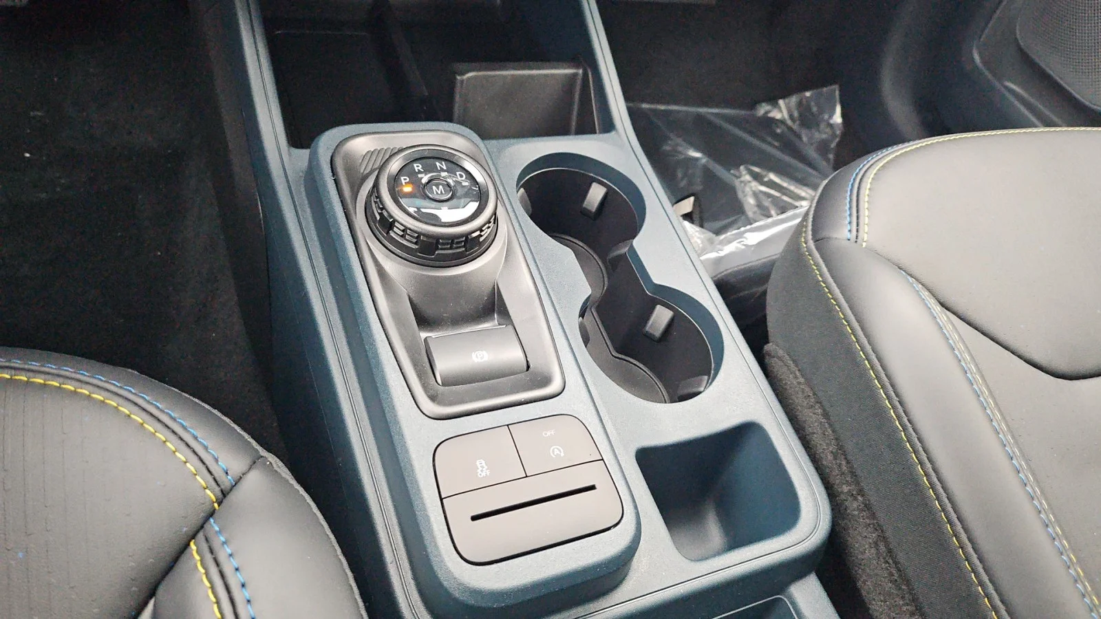 New 2026 Space White Metallic Ford Lobo High AWD image 15