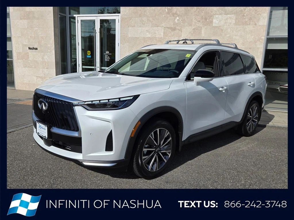New 2027 RADIANT WHITE INFINITI Luxe AWD image 2