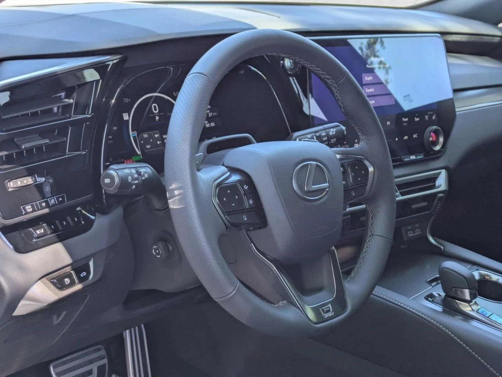Certified Used 2026 Ultra White Lexus RX 500h F SPORT Performance image 10