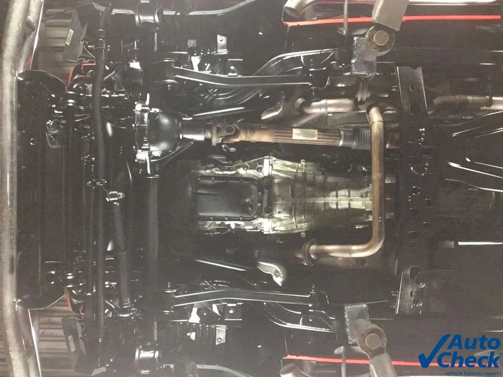 Used 2015 Red Jeep Sport image 16