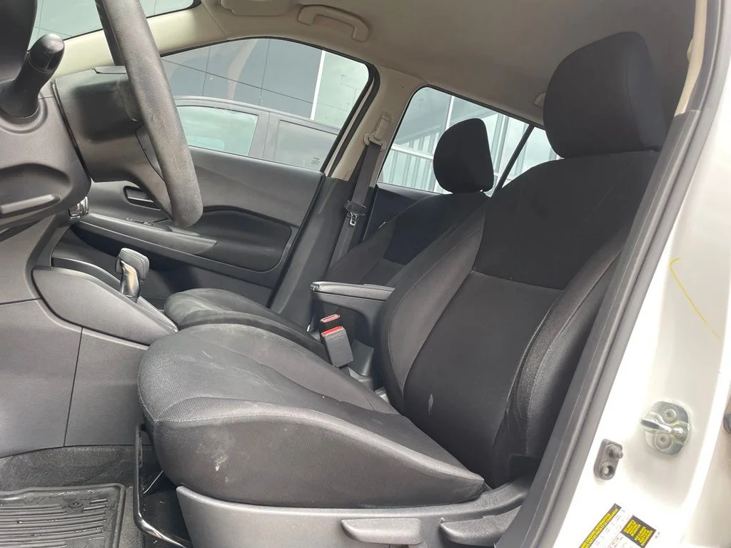 Certified Used 2024 White Nissan S image 9