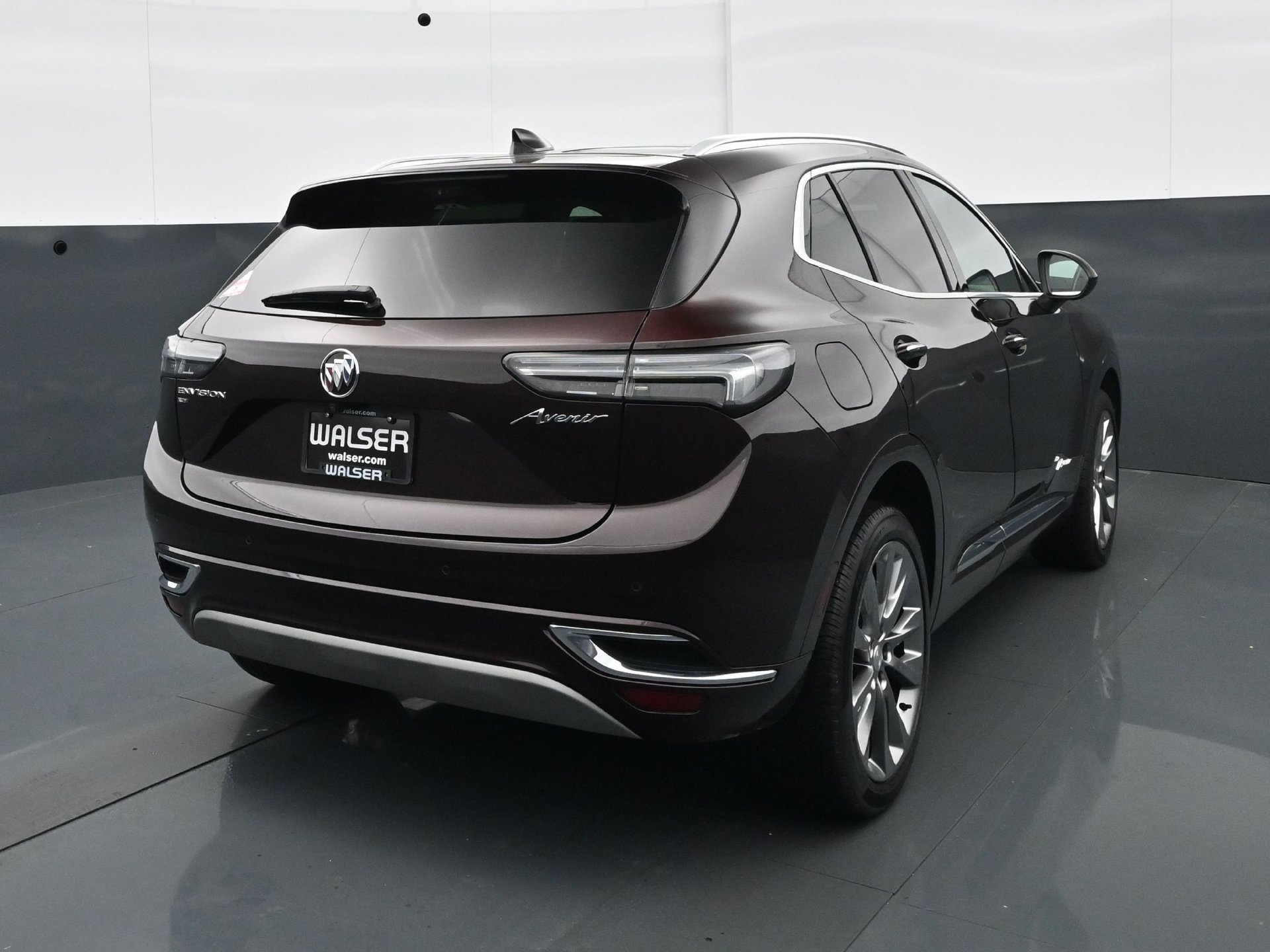 Used 2021 Rich Garnet Metallic Buick AWD 4dr Avenir image 6