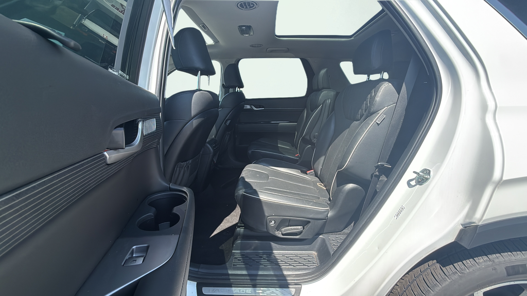 Used 2024 White Hyundai Limited image 37