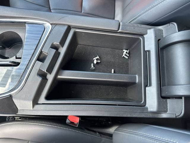 Used 2020 (Includes Satin Nickel lower exterior accent color.) Buick Essence image 54
