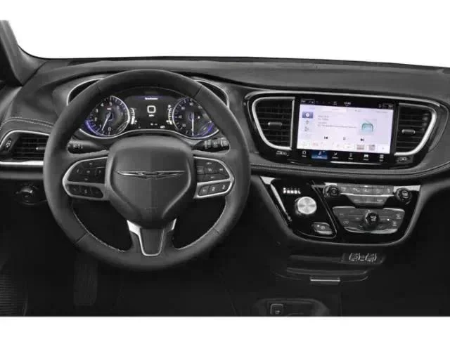 Used 2025 Black Chrysler Select image 6