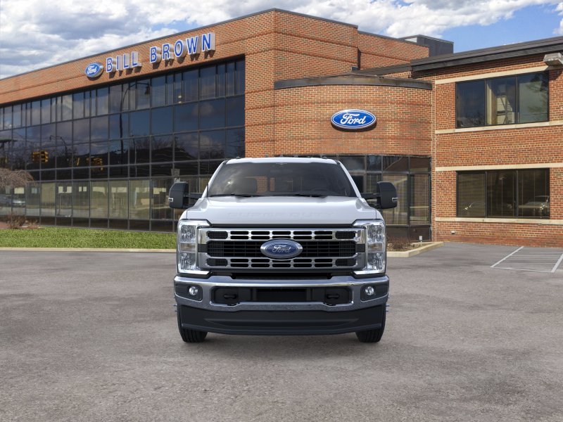 New 2025 Oxford White Ford XL image 6
